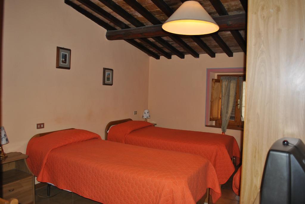 Il Gatto E La Volpe Hotel Gambassi Terme Quarto foto