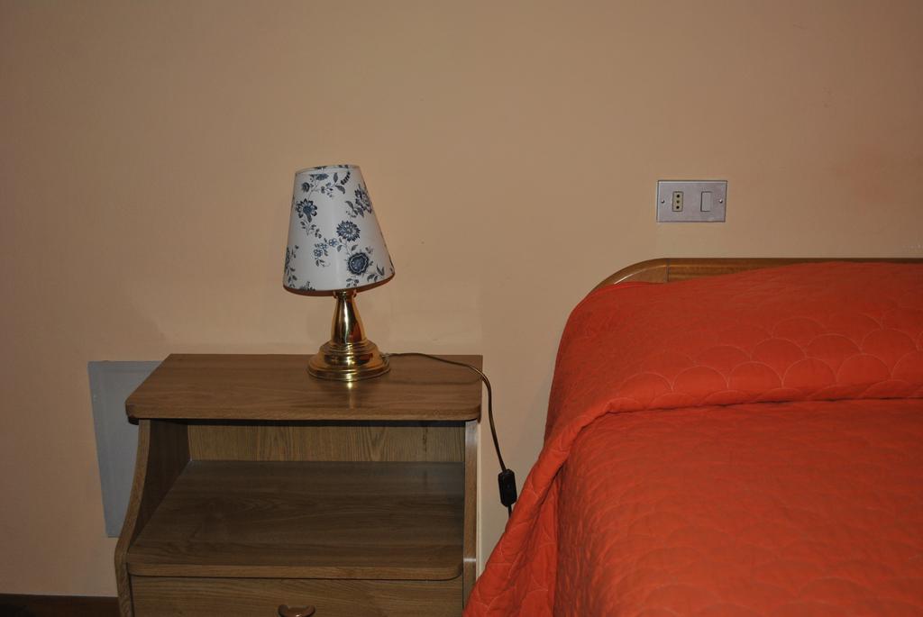 Il Gatto E La Volpe Hotel Gambassi Terme Quarto foto